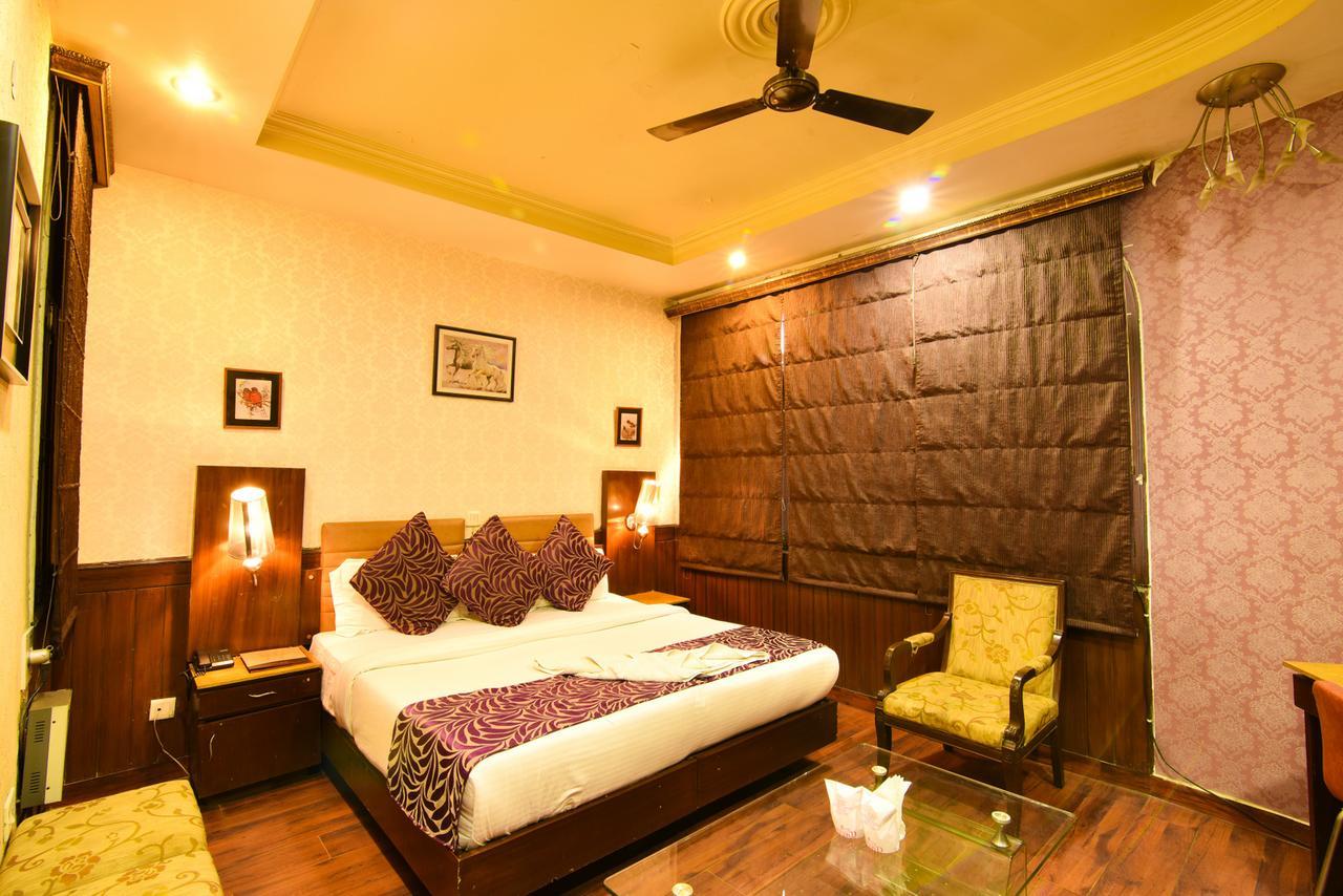 Casa Royal Bed & Breakfast New Delhi Exterior photo